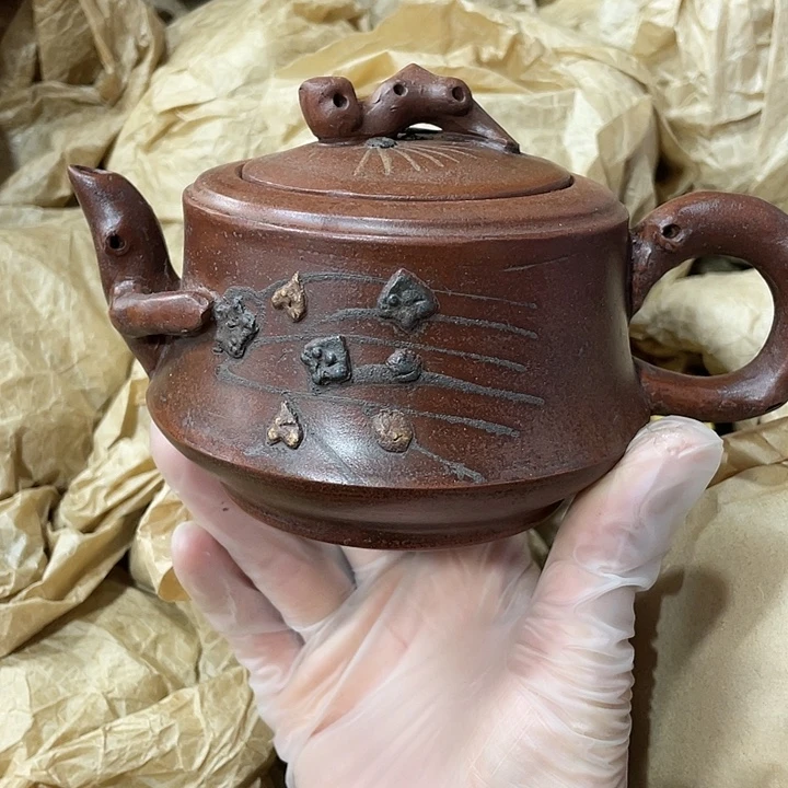 紫砂茶壶原矿泥料，手工制作一把，紫砂壶。