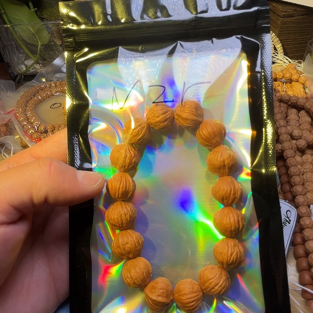 n***r猴头核桃吊坠猴头手串