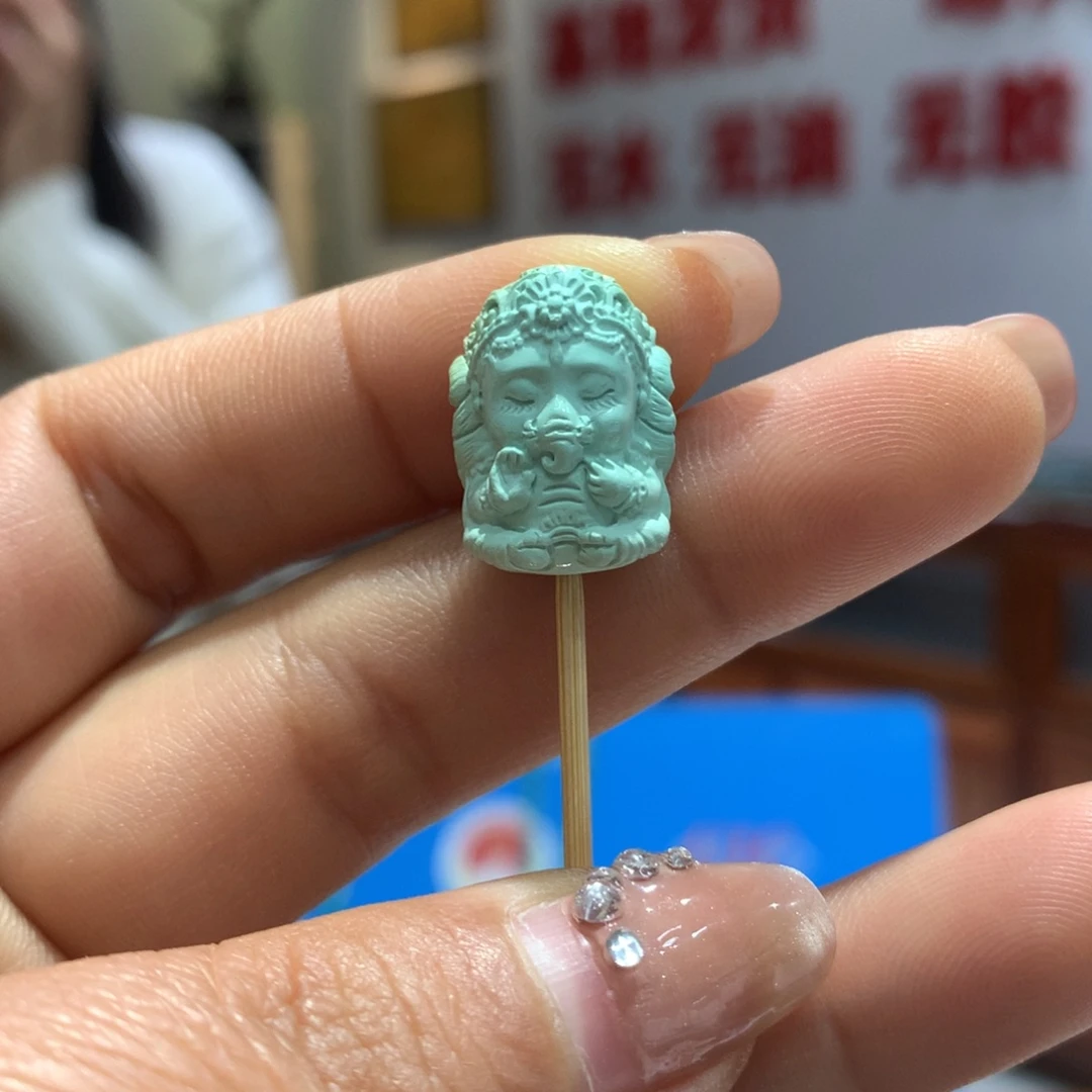 绿松石配饰未镶嵌