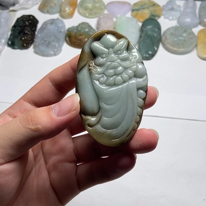 翡翠未镶嵌颈饰达摩21