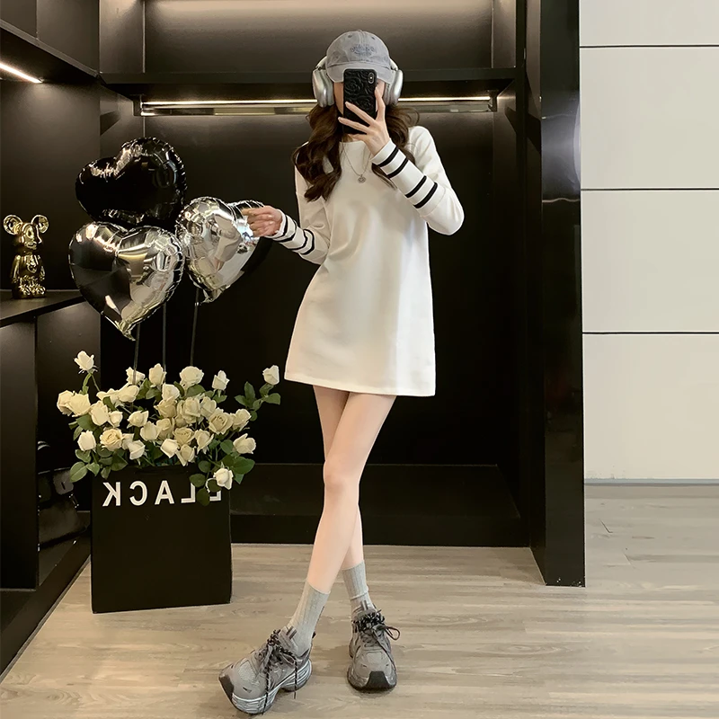 2025秋季新款韩版气质长袖拼接白色T恤中长款小众宽松显瘦上衣