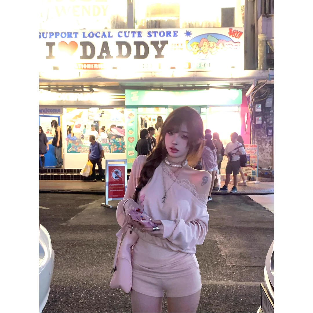 【双生猎神】2025春款纯欲露肩蕾丝拼接收腰长袖上衣小个子短裤套装