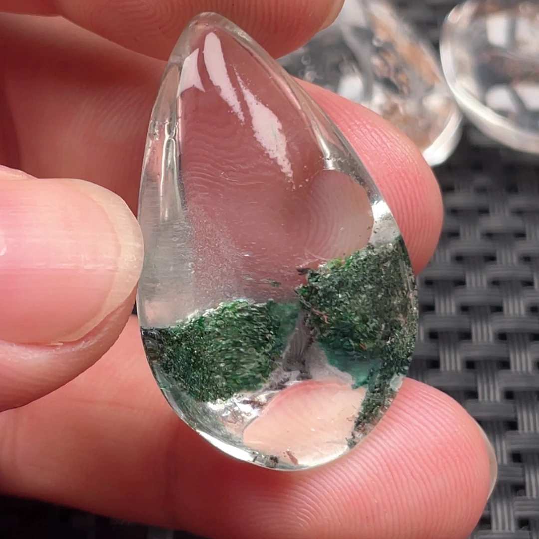 【闪购商品】未镶嵌颈饰水晶华****7