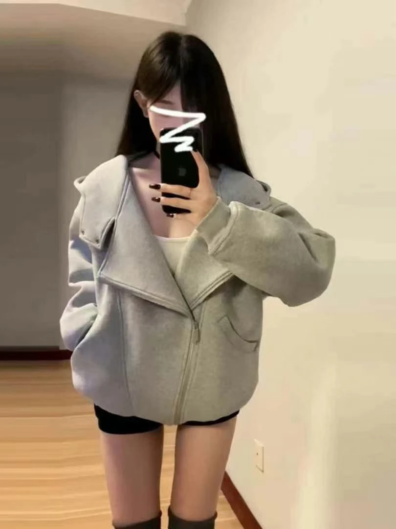 时尚潮流气质网红休闲百搭衣服