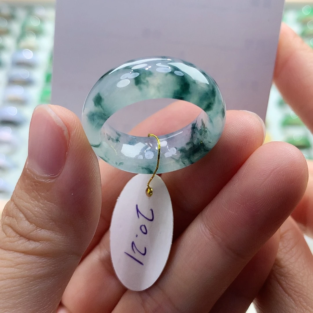 翡翠戒指未镶嵌2021圈