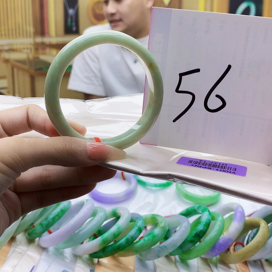 翡翠未镶嵌手镯ggg