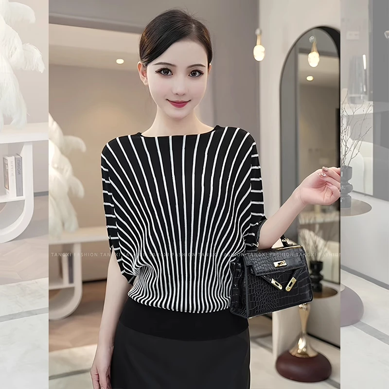 2025新款夏季设计感显瘦气质冰丝撞色黑白条纹针织短袖女圆领上衣