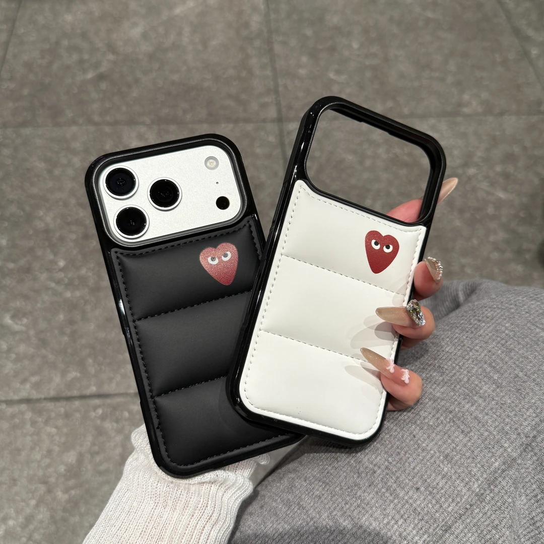 川久小标皮质羽绒服适用苹果17promax手机壳iPhone16创意15秋冬14