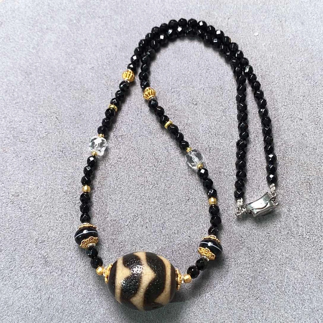 玛瑙/玉髓颈饰未镶嵌