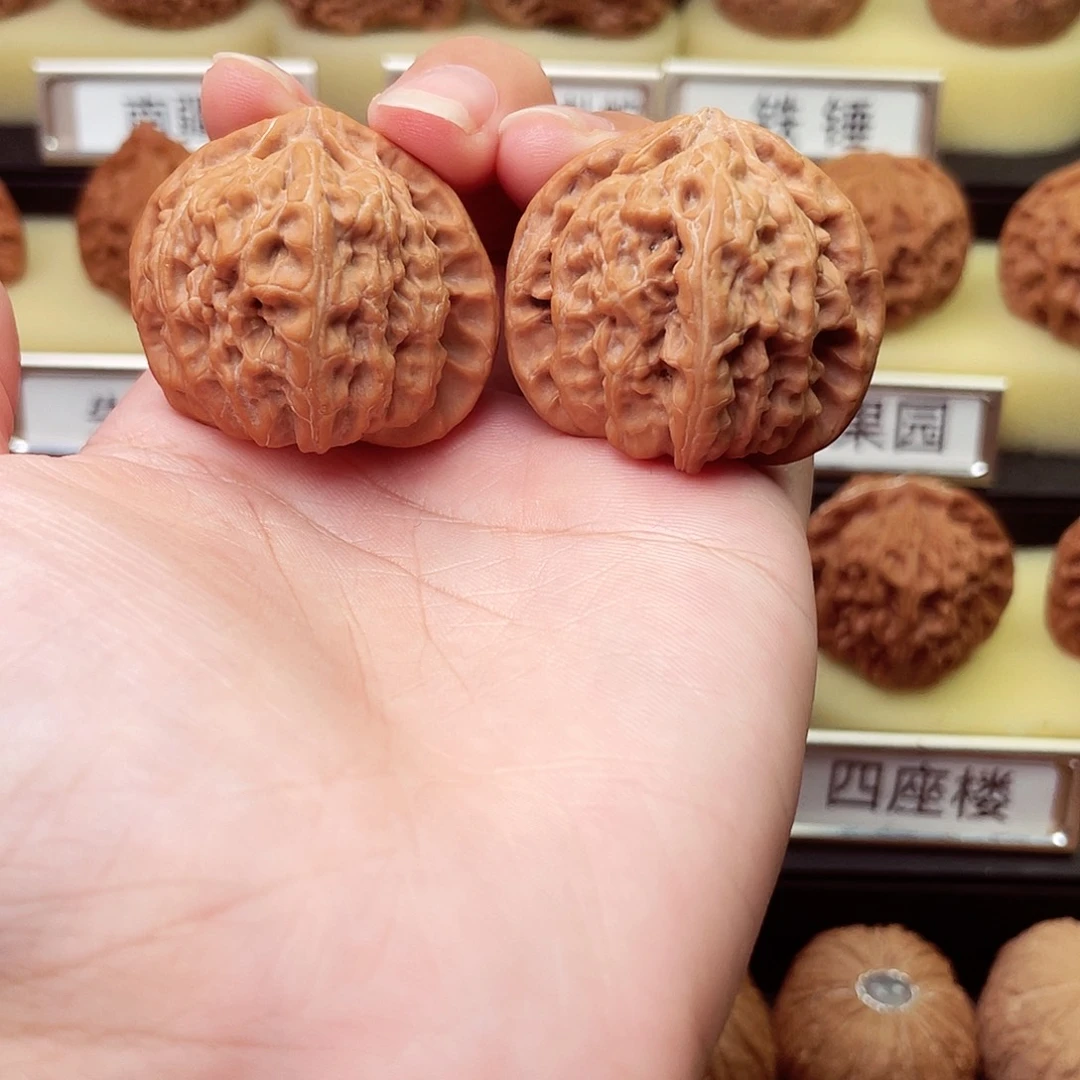 吊坠文玩核桃白狮子38全品8144
