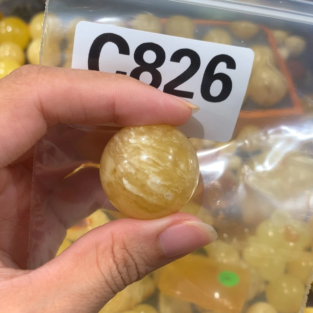 未镶嵌琥珀珠宝奇石