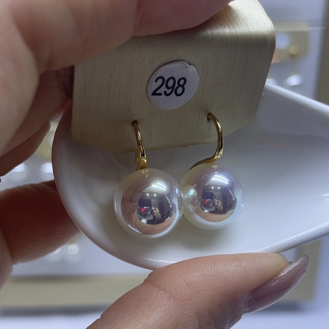 淡水珍珠银S925镶嵌耳饰