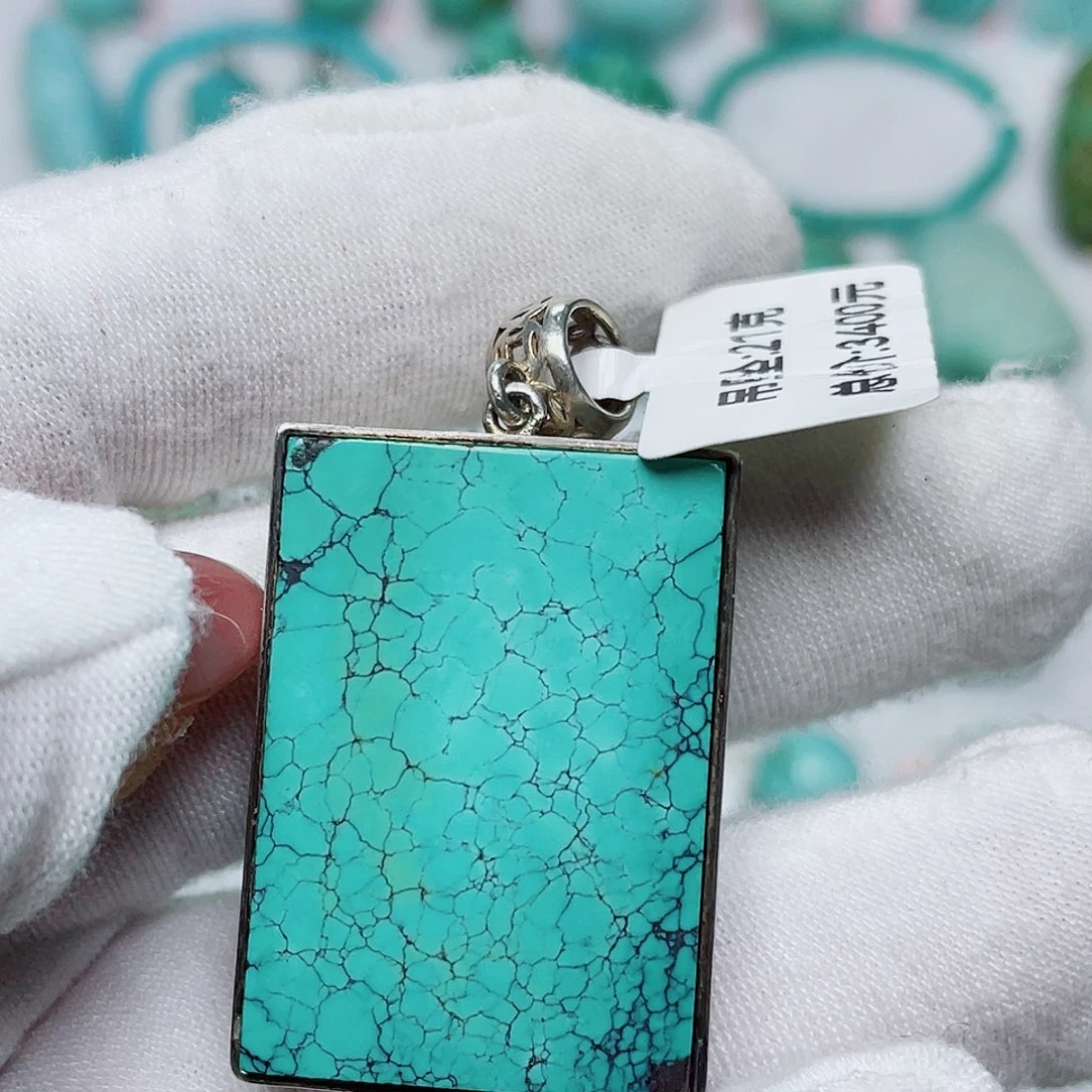 华***哥绿松石未镶嵌珠宝奇石