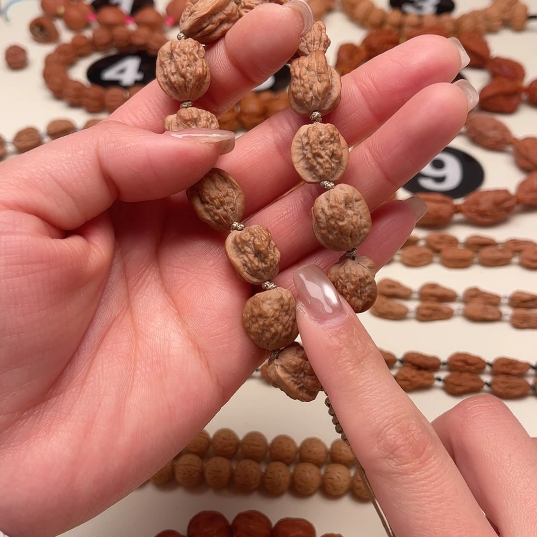 宁***海文玩核桃吊坠蛤蟆头