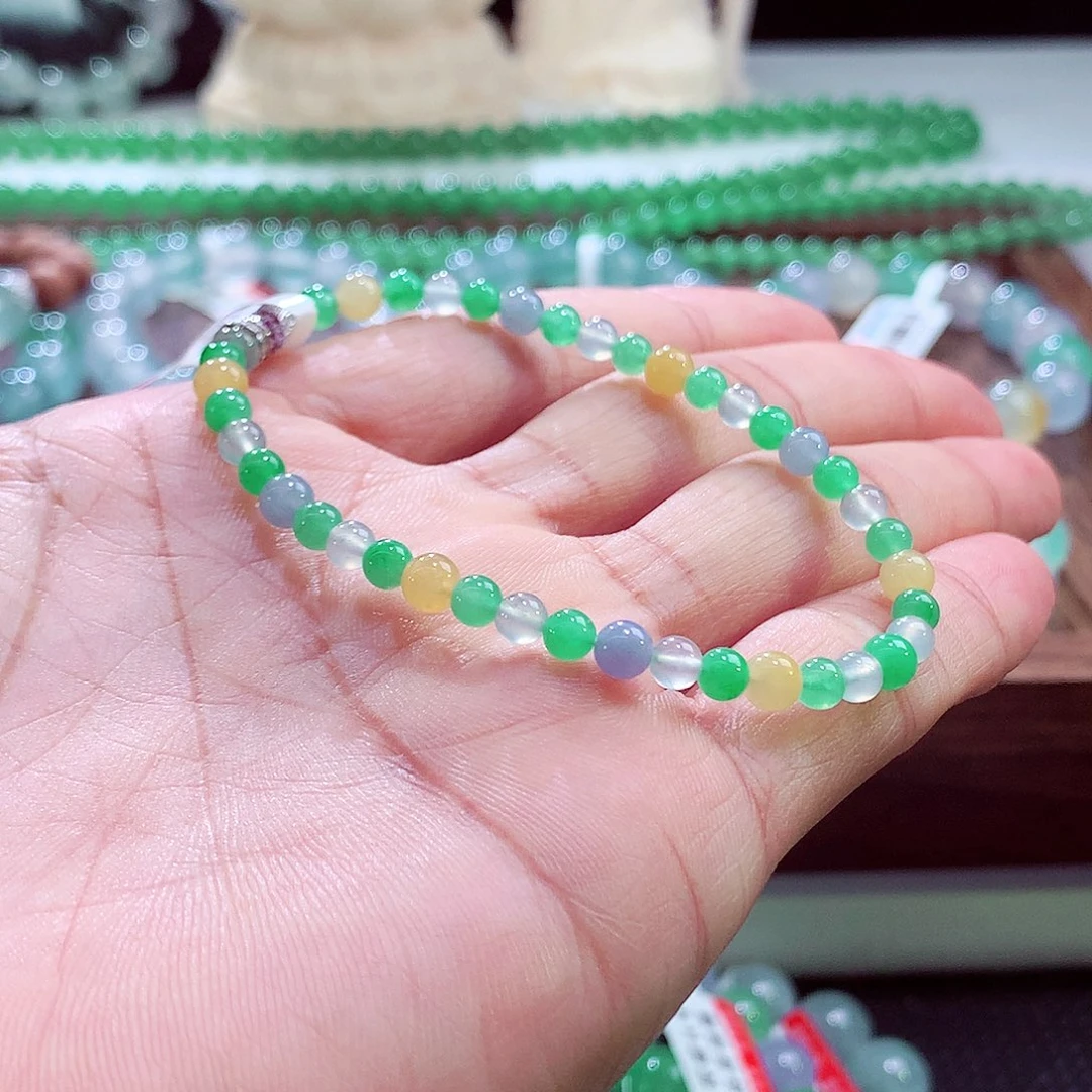 未镶嵌手镯翡翠卡4+