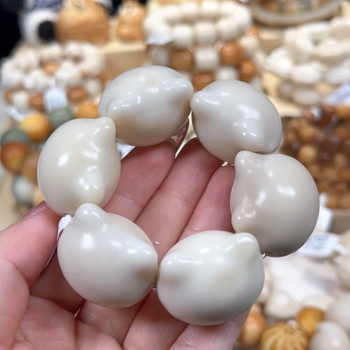 菩提根/象牙果手串猫头1.19 17微瑕