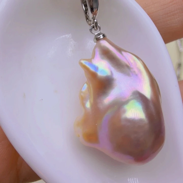 颈饰未镶嵌淡水珍珠