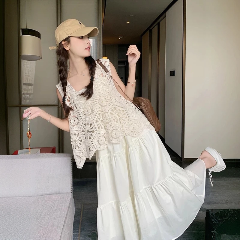 白色镂空吊带裙套装女夏季2025新款今年流行叠穿马甲连衣裙两件套