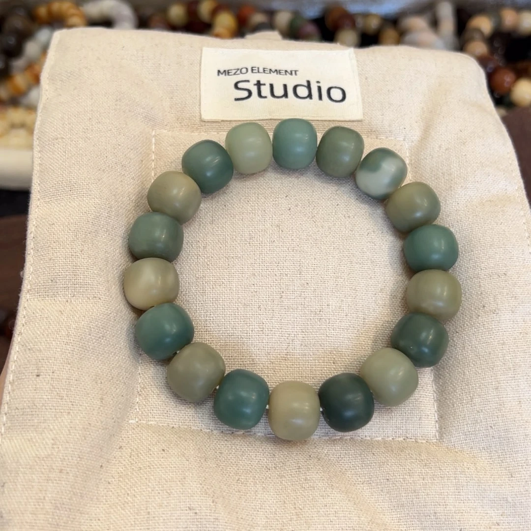 吊坠菩提根/象牙果678卡14微瑕