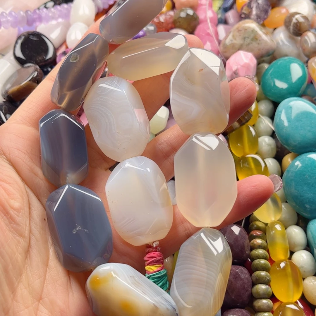 石英质玉珠宝奇石未镶嵌图