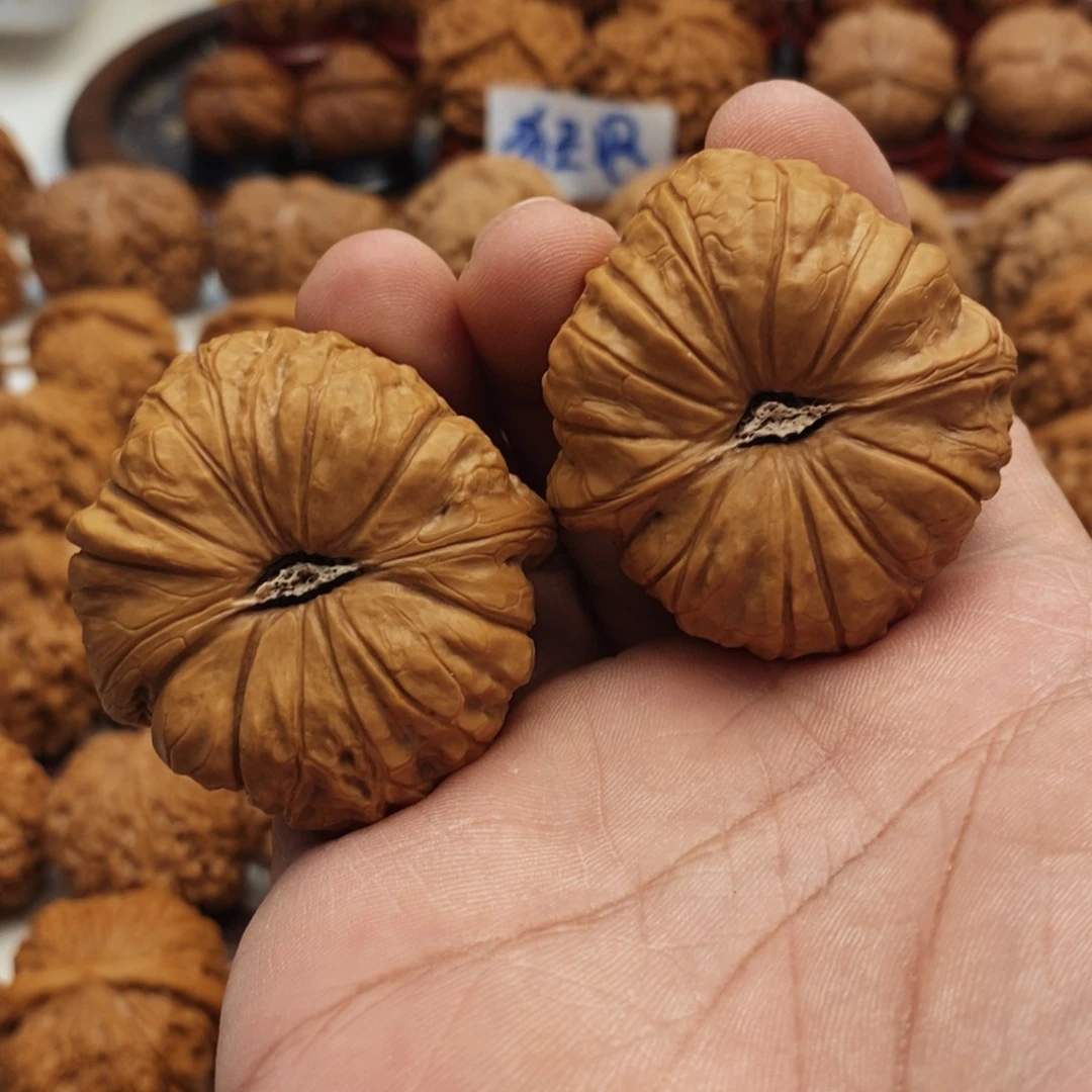 文玩核桃把件44尺 南瓜墩 51克 59