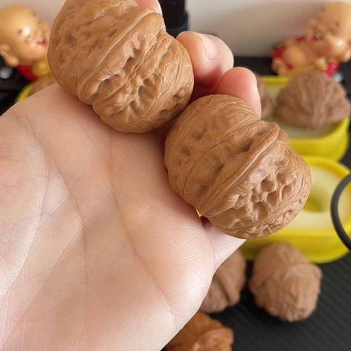 露***、元宝45全品。