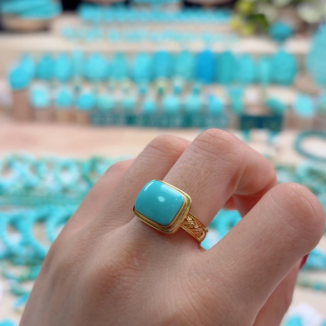 绿松石18K金镶嵌珠宝奇石