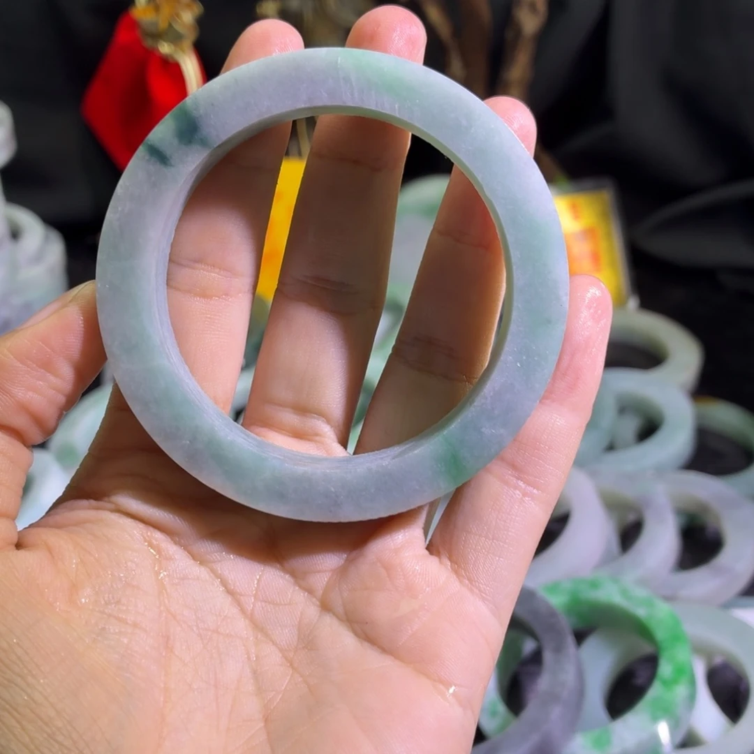 定制翡翠未镶嵌天然翡翠A货毛胚手镯定制