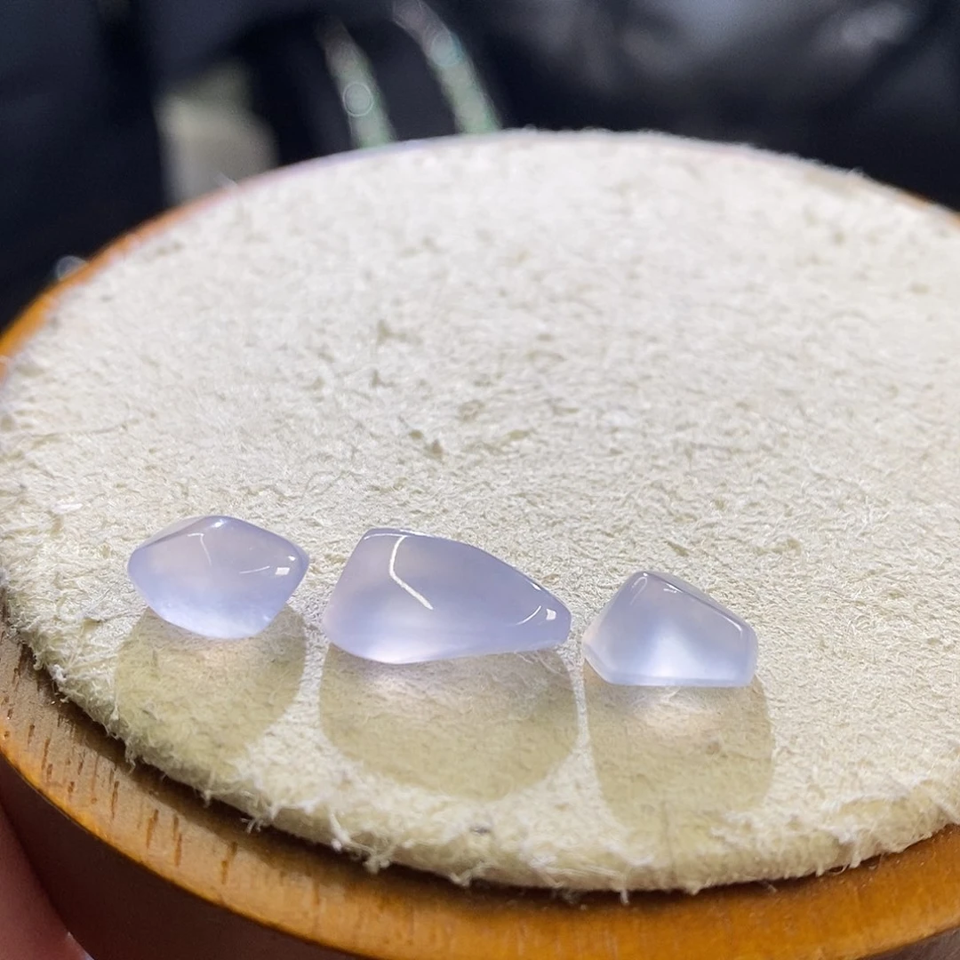 翡翠挂件未镶嵌粉冰随行