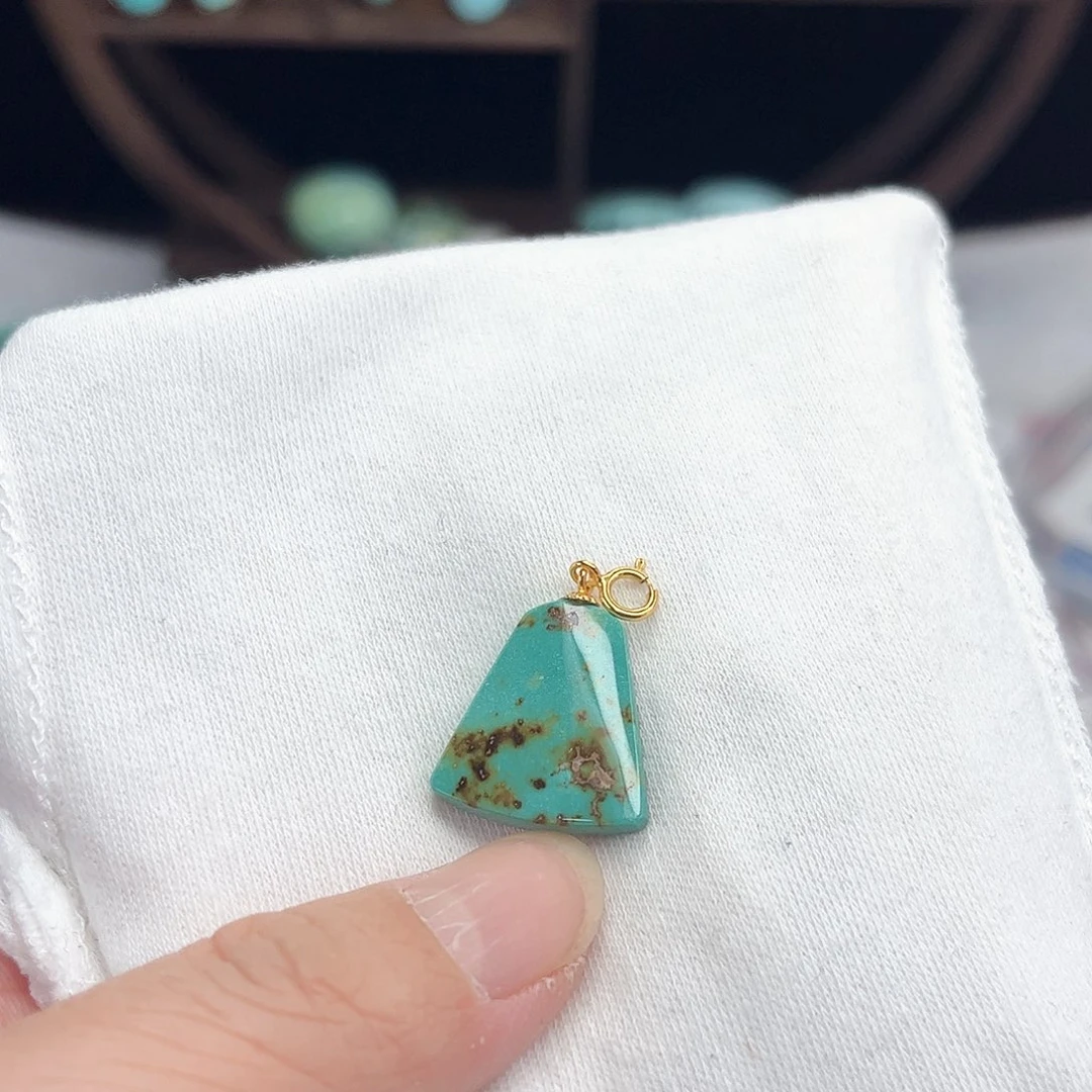 绿松石未镶嵌绿松石