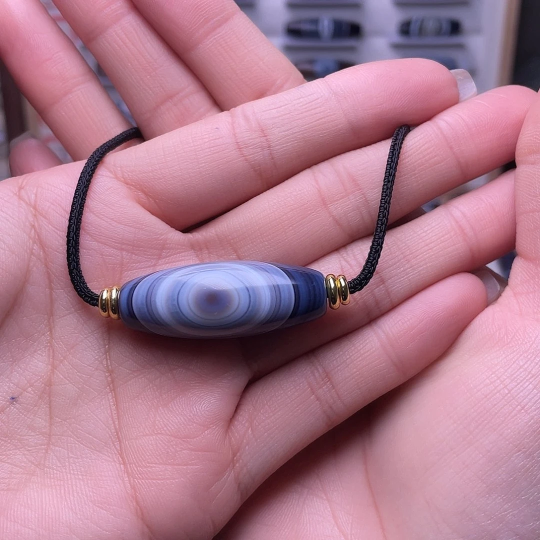 宁***收玛瑙/玉髓未镶嵌颈饰