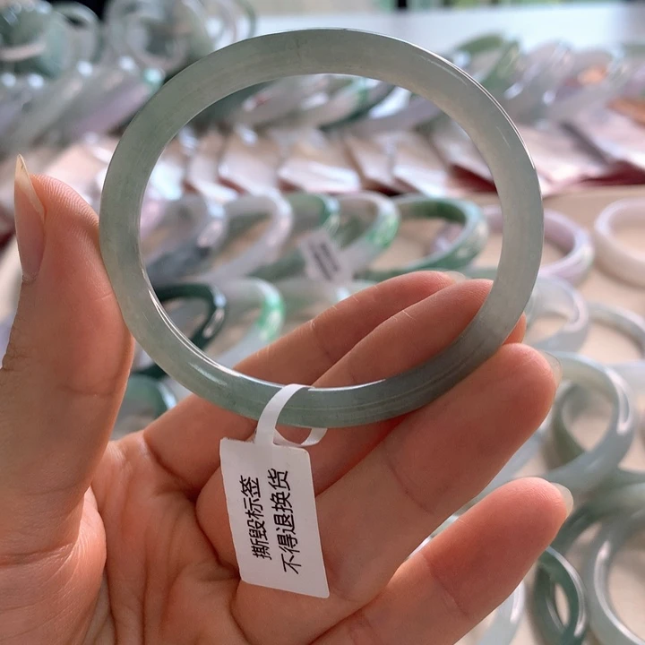 翡翠未镶嵌手镯贵妃圆52