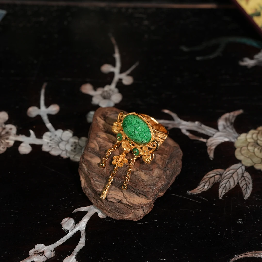 1.17香港王老板-翡翠镶嵌戒指3e332