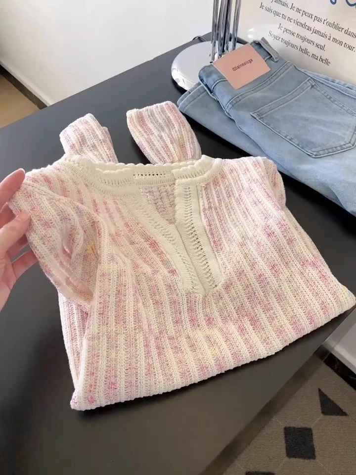 温柔甜美风V领长袖条纹针织衫女装2025秋季新款时尚百搭休闲上衣