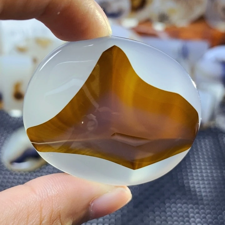 玛瑙/玉髓未镶嵌珠宝半成品