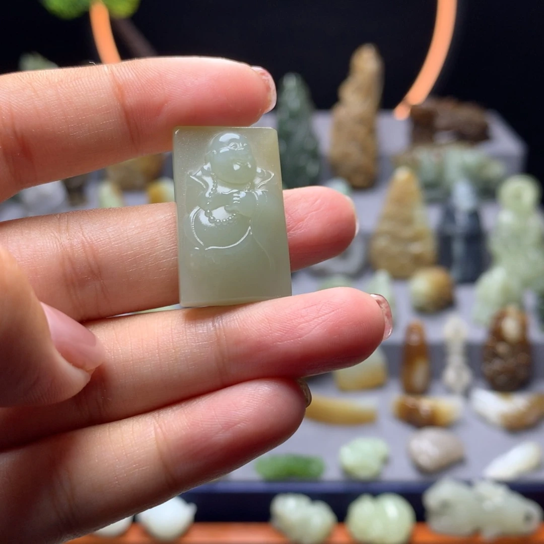 和田玉未镶嵌挂件