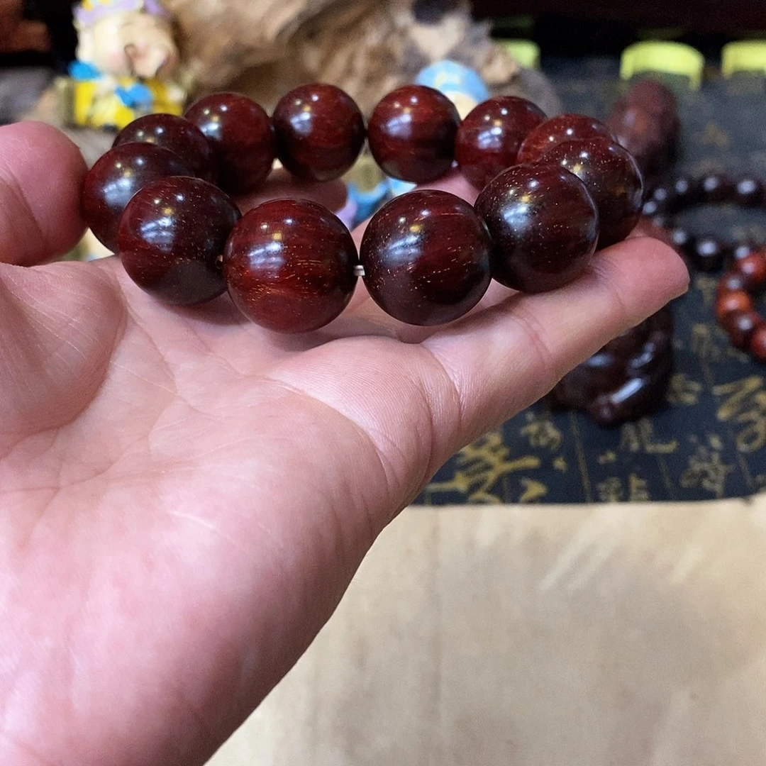 麻***哥檀香紫檀（小叶紫檀）