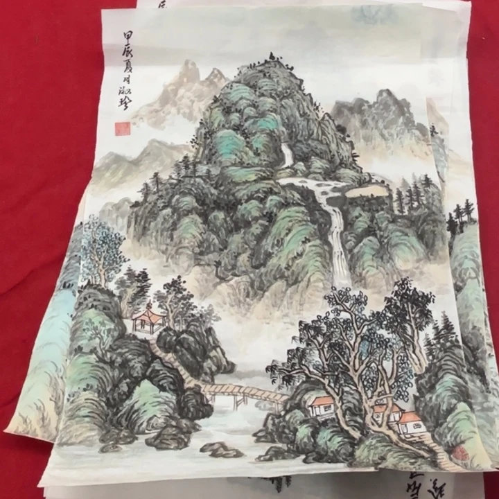 国画花鸟的翅膀和翅膀是一样长