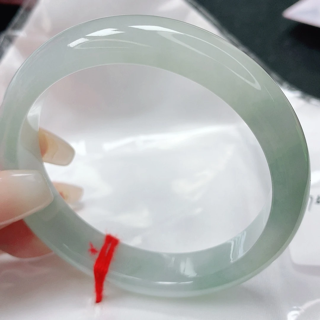 翡翠手镯未镶嵌缅甸天然Ａ货翡翠