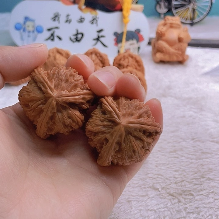 把件文玩核桃恭**財三棱