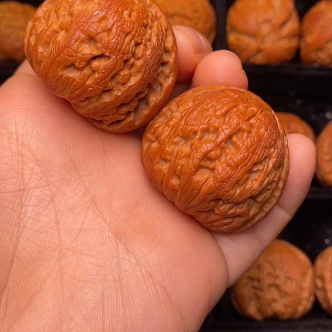 文玩核桃吊坠秦岭野生核桃