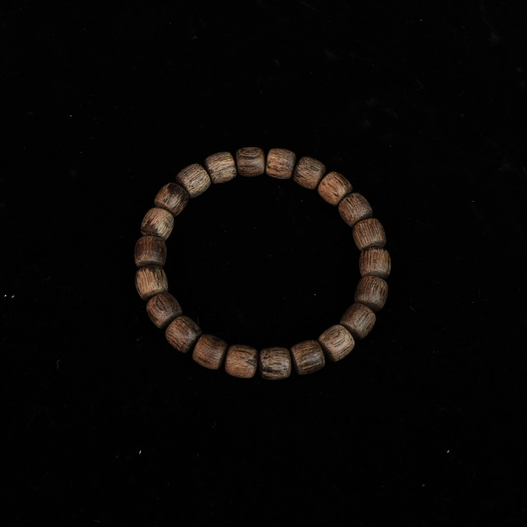 A4818 安汶沉香软油9分沉老型珠 0.8x0.8cm 7.73g