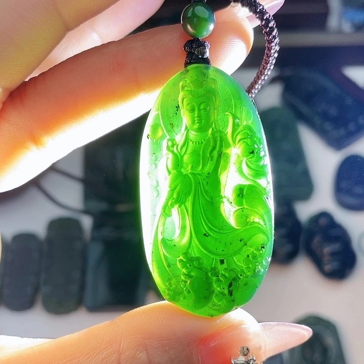 蛇纹石玉未镶嵌挂件泰山玉观音