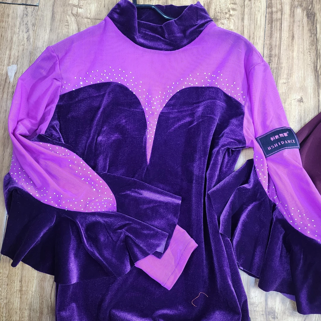 恒世舞服紫色高领连体上衣