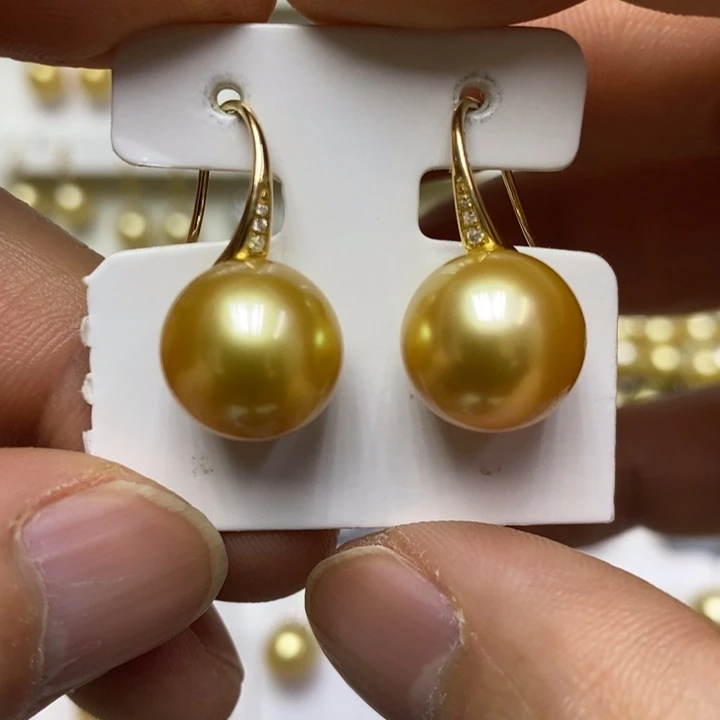 海水珍珠金珍珠耳坠18K金镶嵌