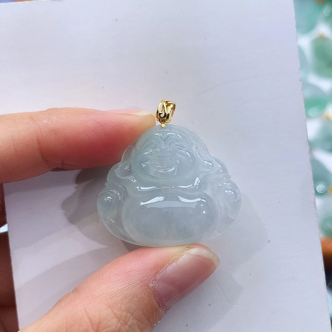 翡翠18K金镶嵌颈饰翡翠吊坠