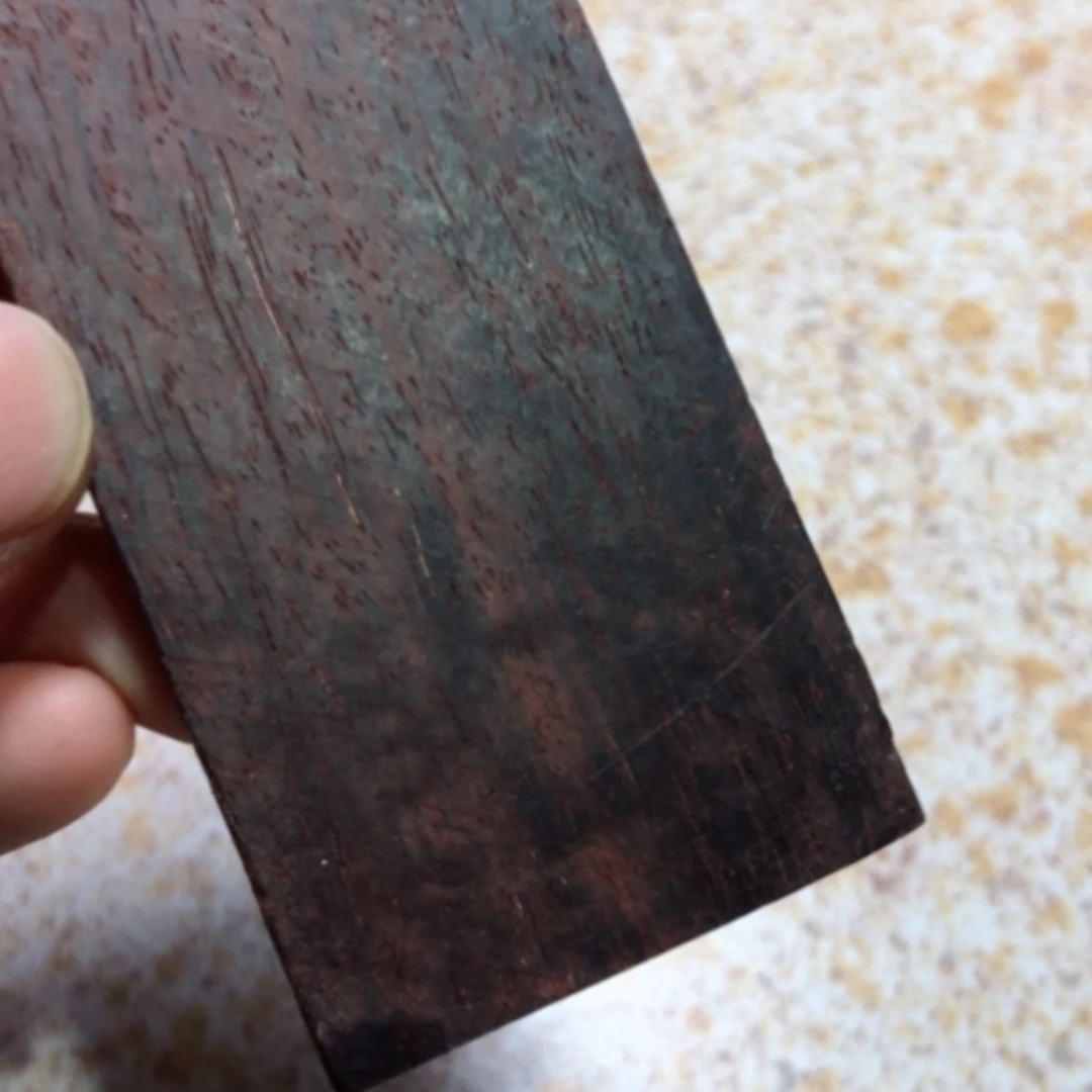 【闪购商品】檀香紫檀（小叶紫檀）F****e