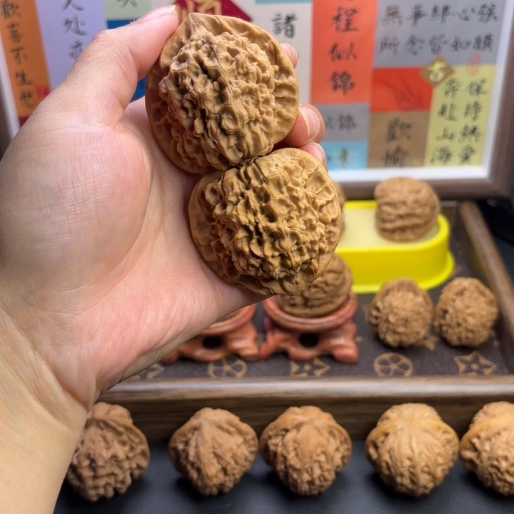 文玩核桃把件全品官帽