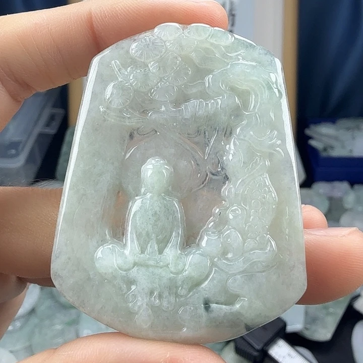 翡翠未镶嵌颈饰翡翠