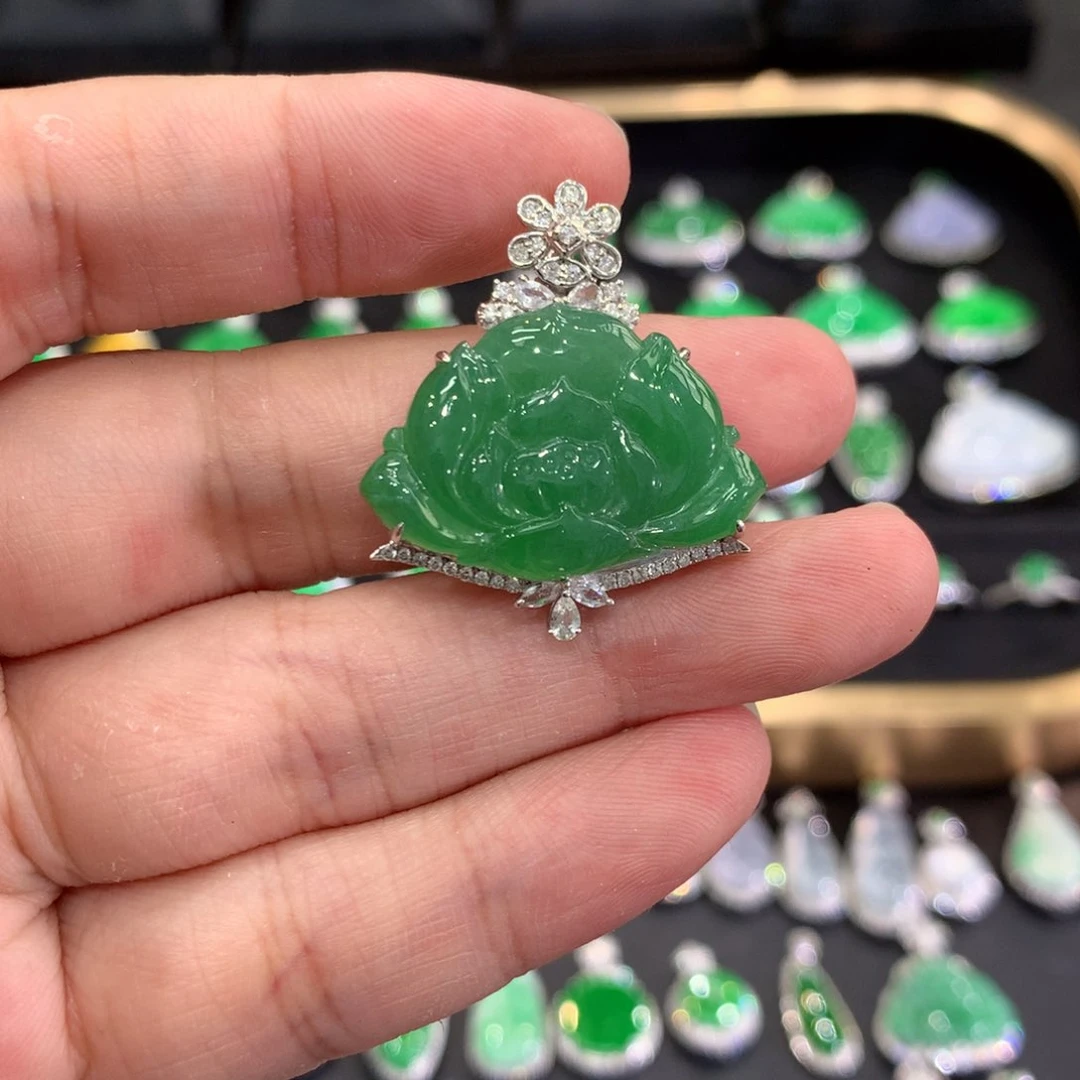 翡翠18K金镶嵌吊坠(不含链)吊坠